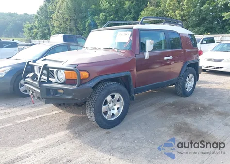 2010 Toyota Fj Cruiser from USA, damaged, VIN JTEBU4BFXAK075098